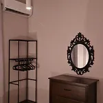 아파트 Grey House