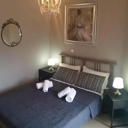 Lägenhet Grey House Prínos