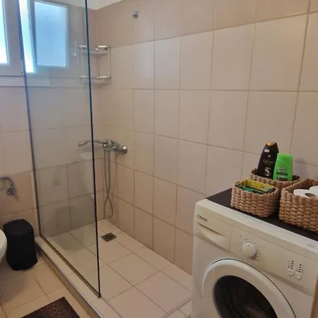 Grey House Lägenhet *