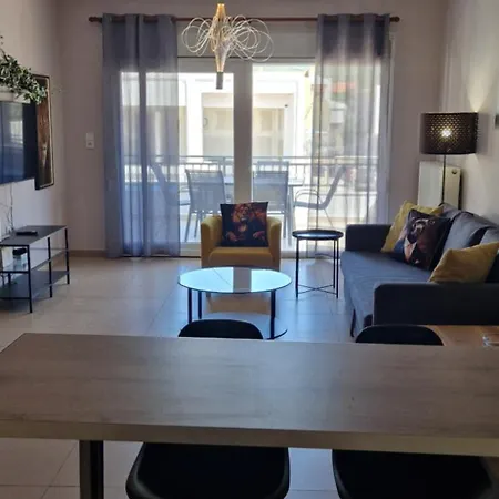 Lägenhet Grey House Prínos